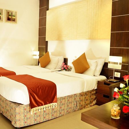 Hotel The New Marrion Bhubaneswar Esterno foto