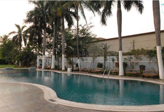 Hotel The New Marrion Bhubaneswar Esterno foto