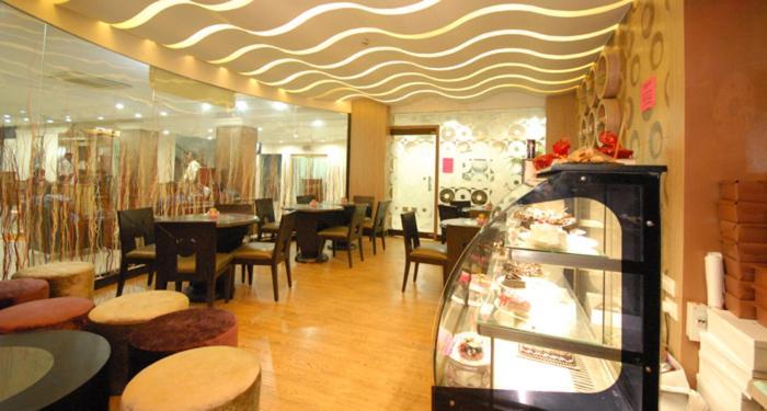 Hotel The New Marrion Bhubaneswar Esterno foto