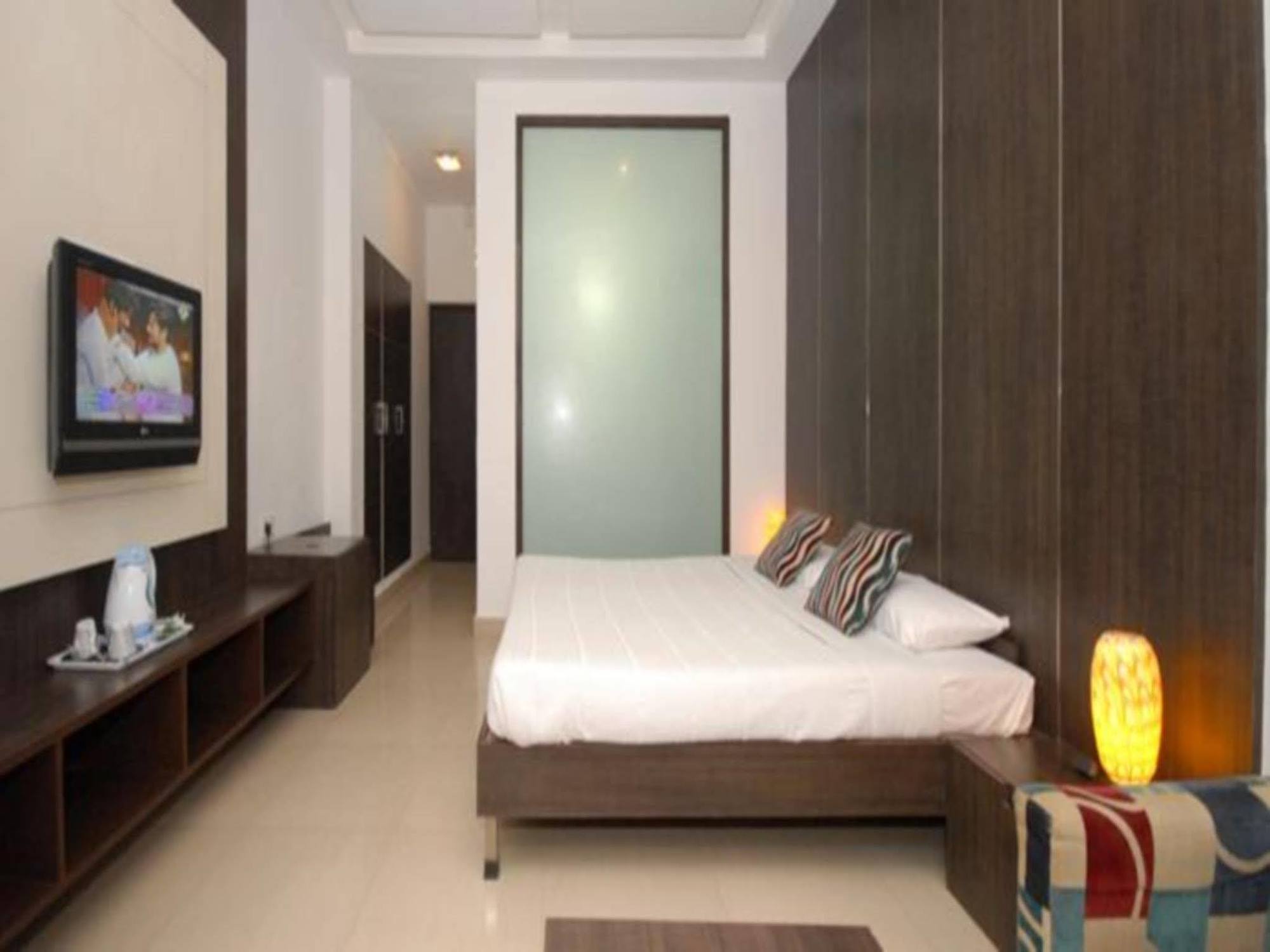 Hotel The New Marrion Bhubaneswar Esterno foto